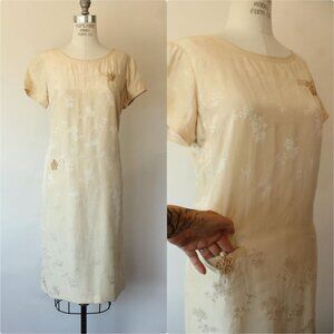Vintage 1960s Dress with Pocket, Volup Size Calabash House Ivory Silk Damask